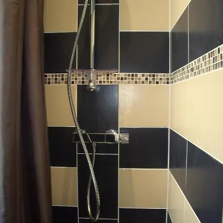 - Boutique - Near Negresco Apartment
